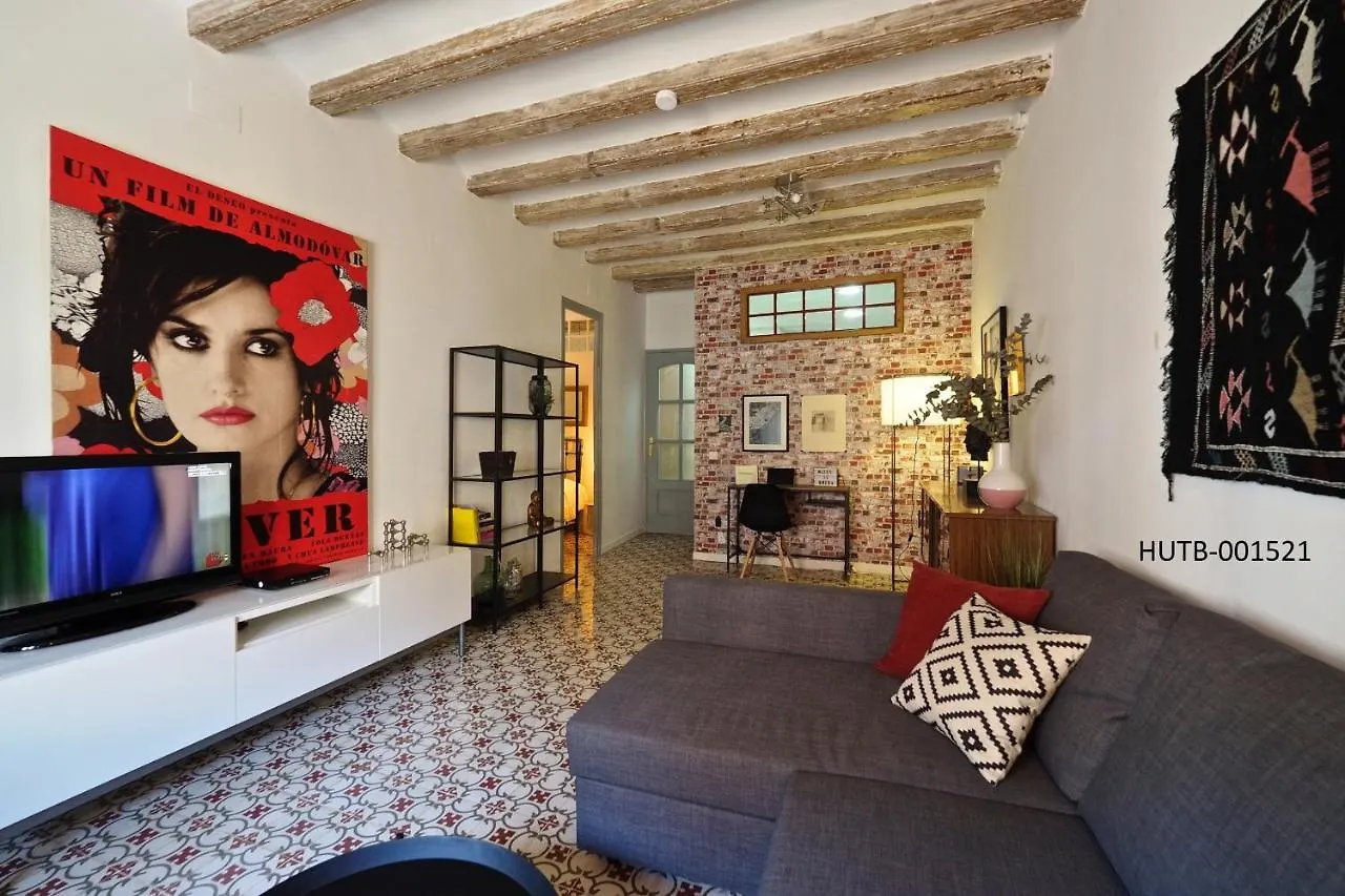 Almodovar Apartment 바르셀로나
